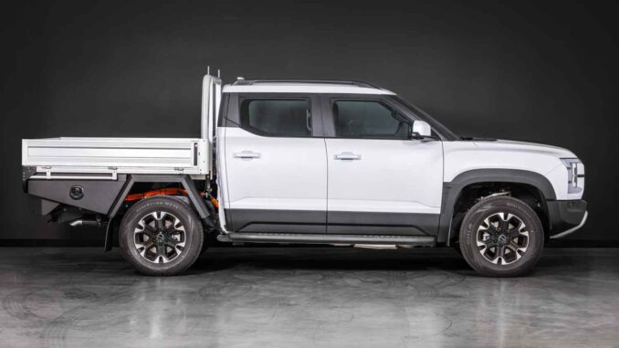 BYD Shark 6 tray back 1