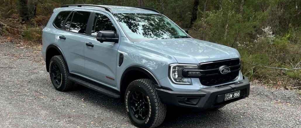 Ford Everest Tremor front quarter 1