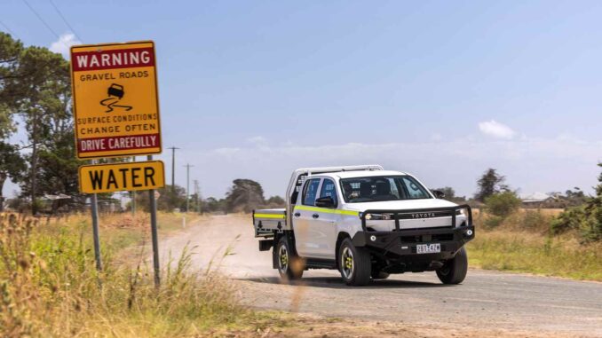 Toyota HiLux BEV SR Tray back Ute 2