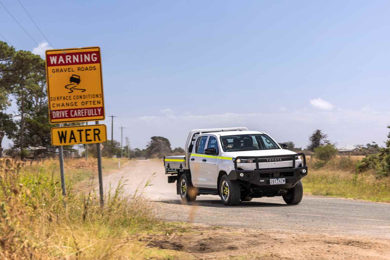 Toyota HiLux BEV SR Tray back Ute 2