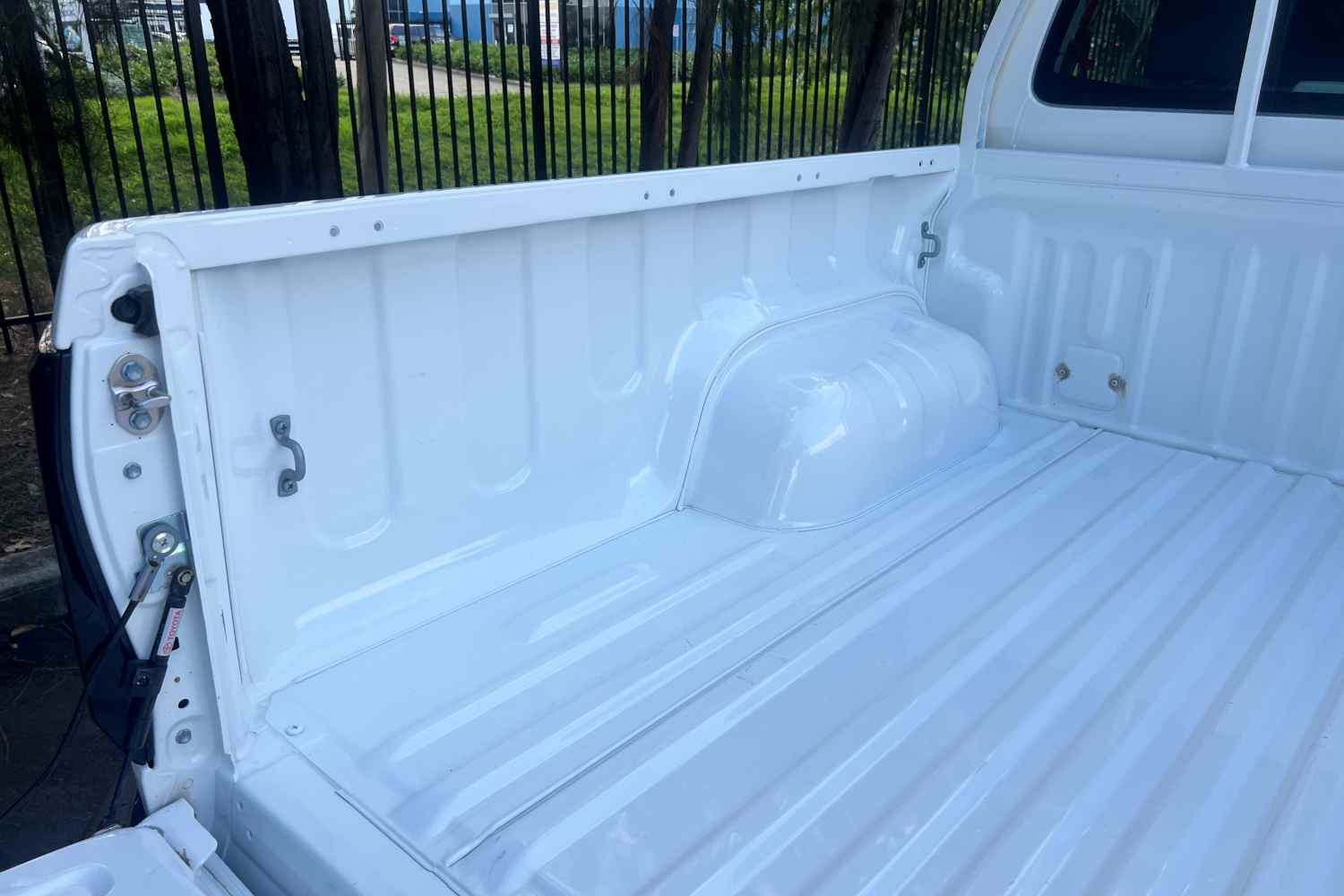 Toyota HiLux Workmate pickup tub tie down points