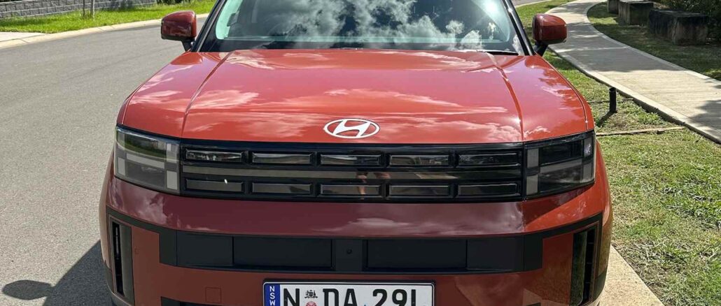 2026 Hyundai Santa Fe Caligraphy front 1