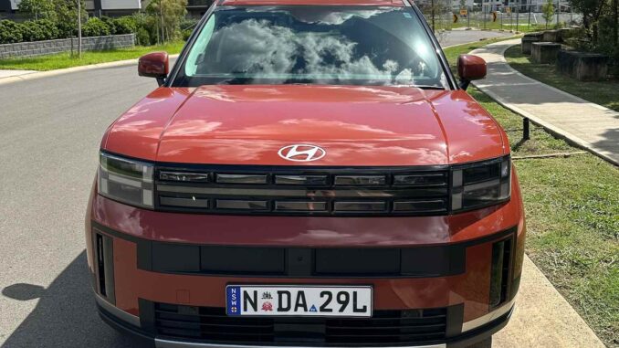 2026 Hyundai Santa Fe Caligraphy front 1