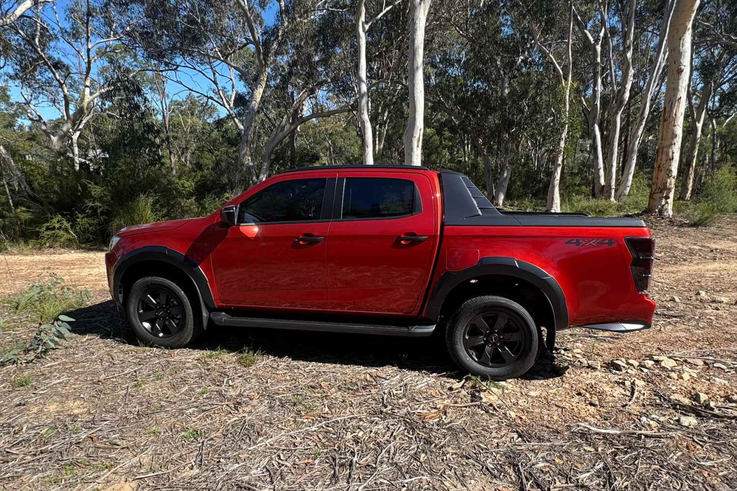 2026 Isuzu D-Max X-Terrain profile 1