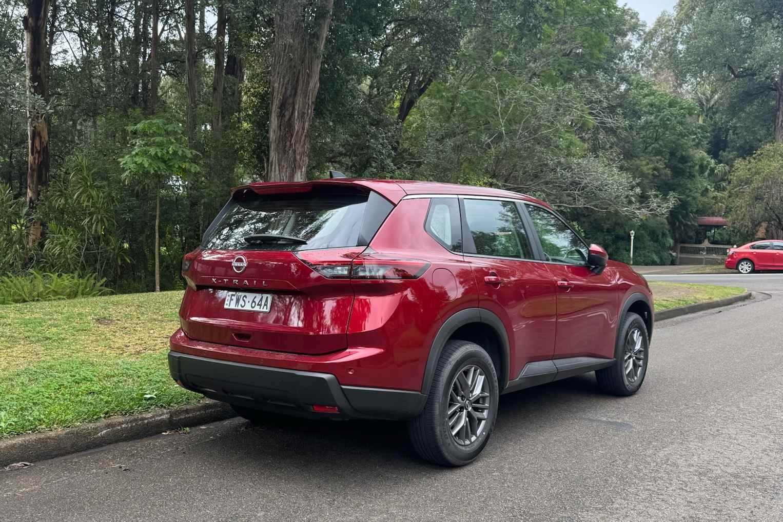 2026 Nissan X-Trail ST 2WD SUV rear quarter 1