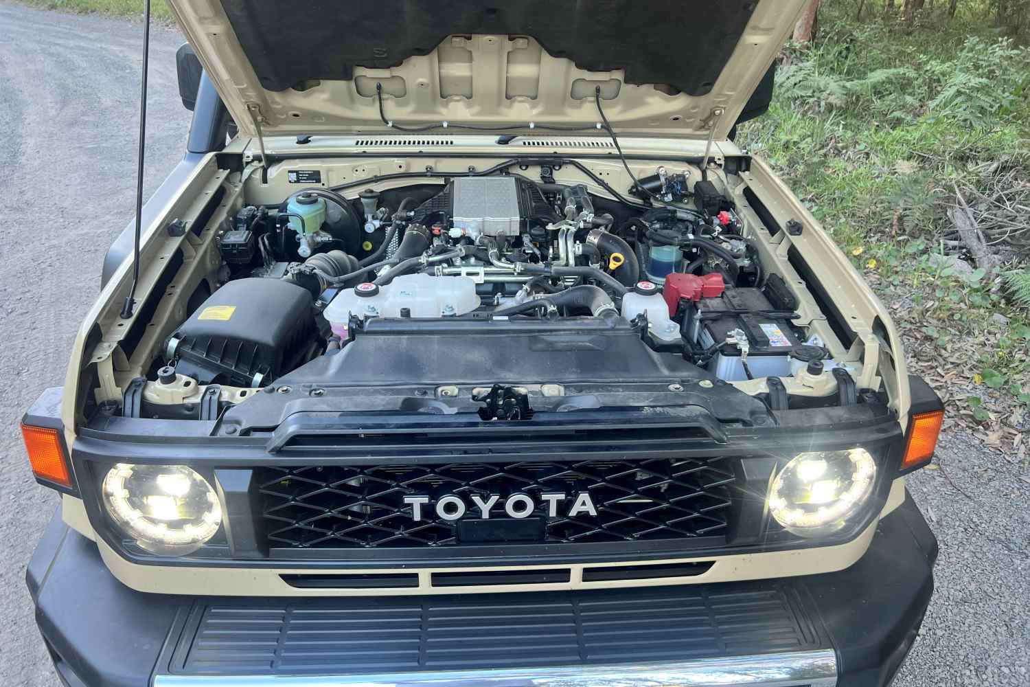 2026 Toyota LC 76 GXL Wagon engine 1