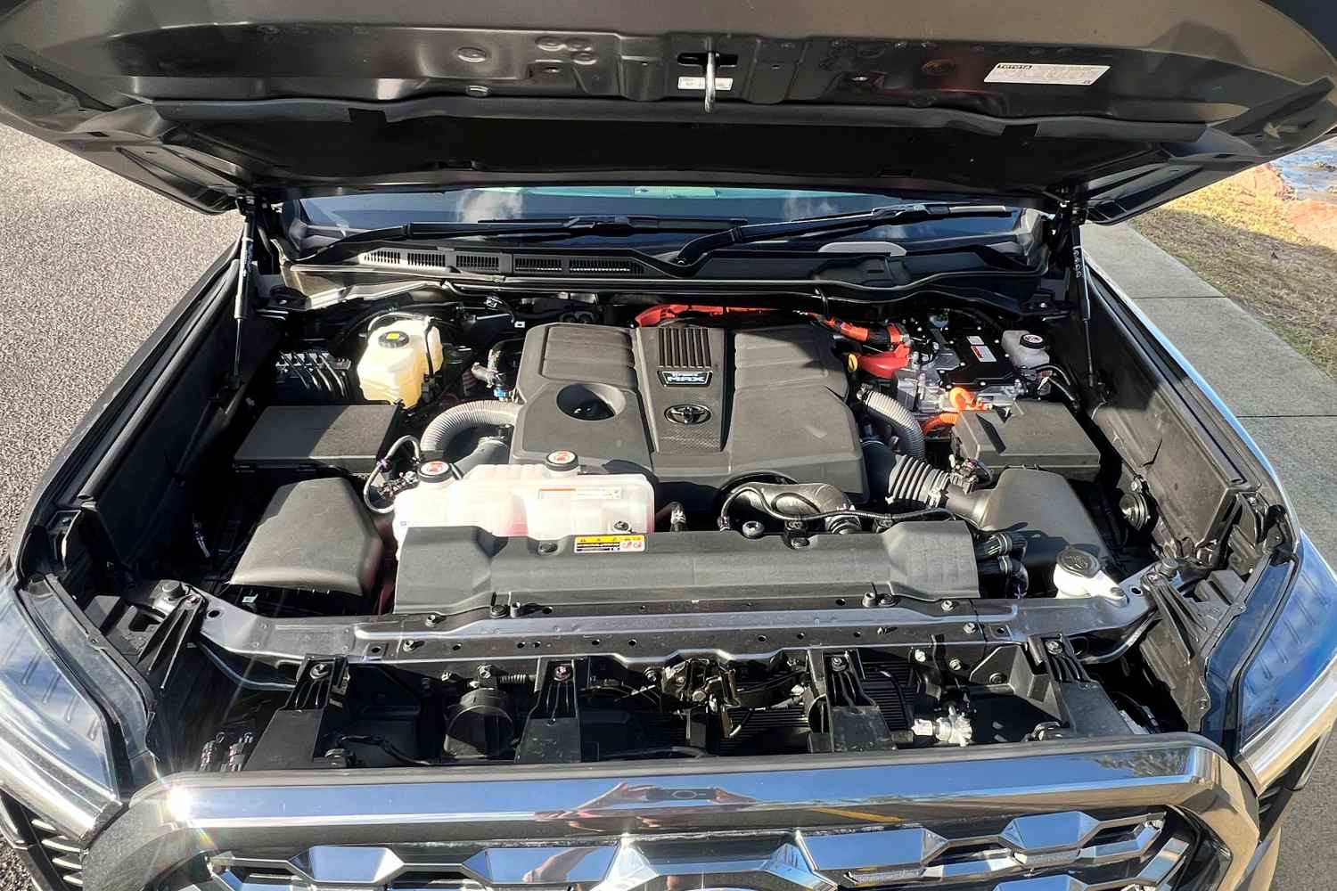 2026 Toyota Tundra Platinum hybrid engine 2