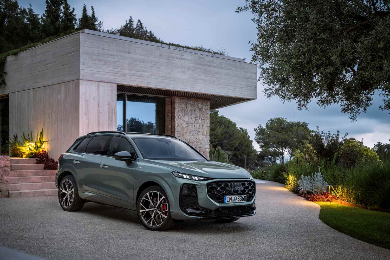 Audi Q3 SUV 1