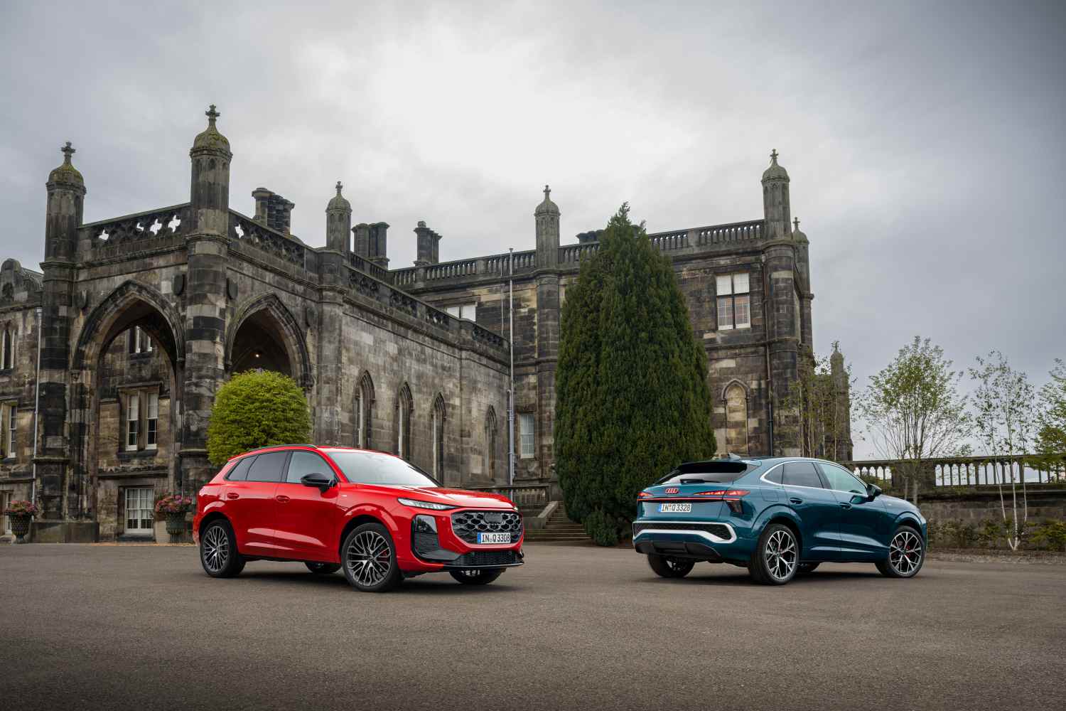 Audi Q3 both models 1