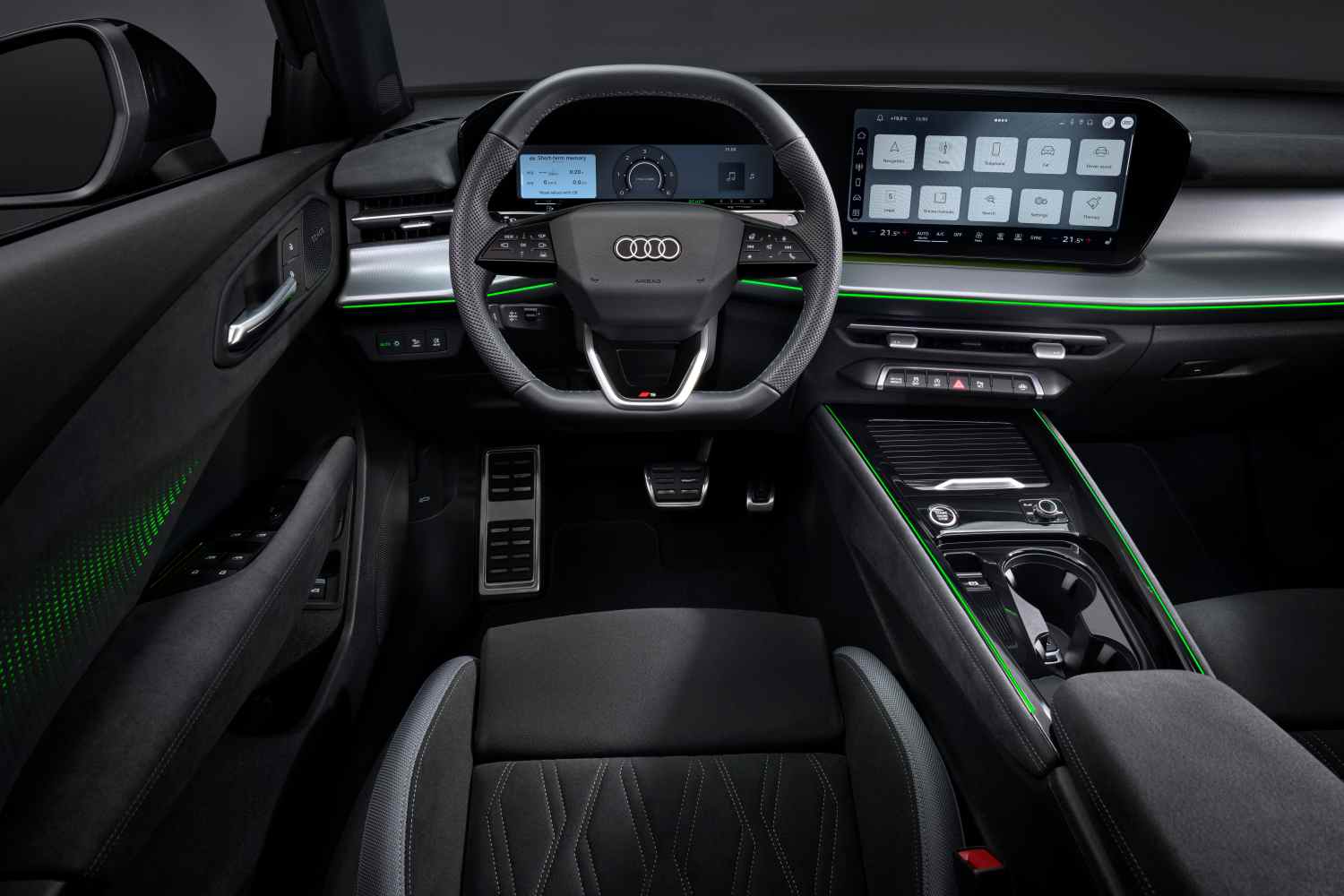 Audi Q3 interior front 1