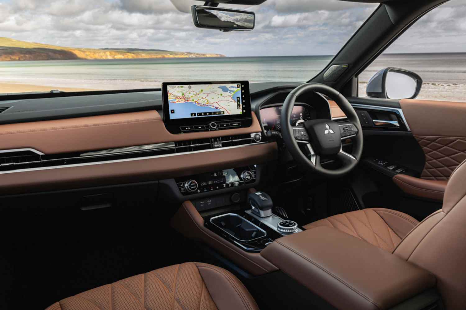 2025-Mitsubishi-Outlander-Exceed-Tourer-interior front
