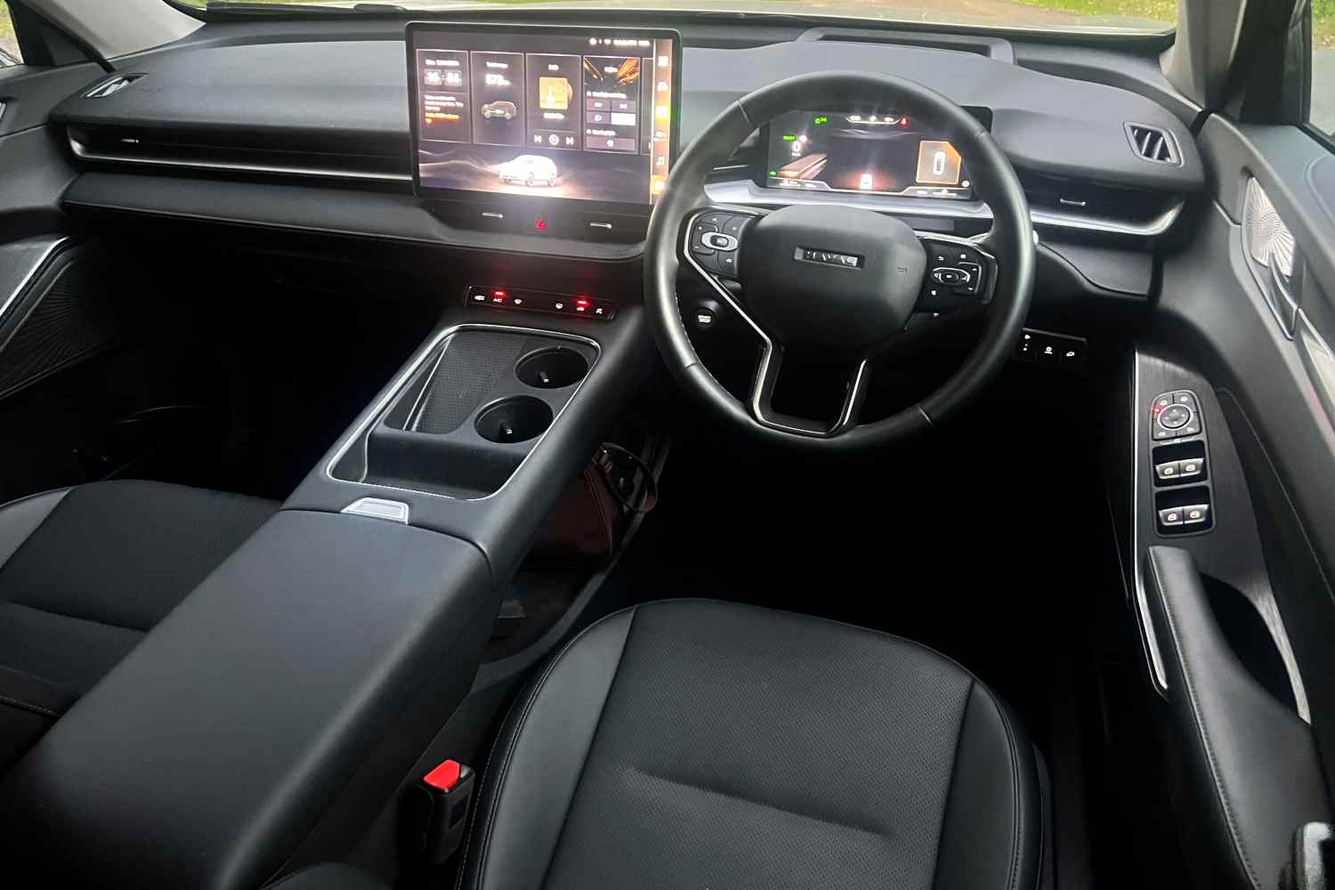 2026 Haval H6 Ultra HEV interior front 1