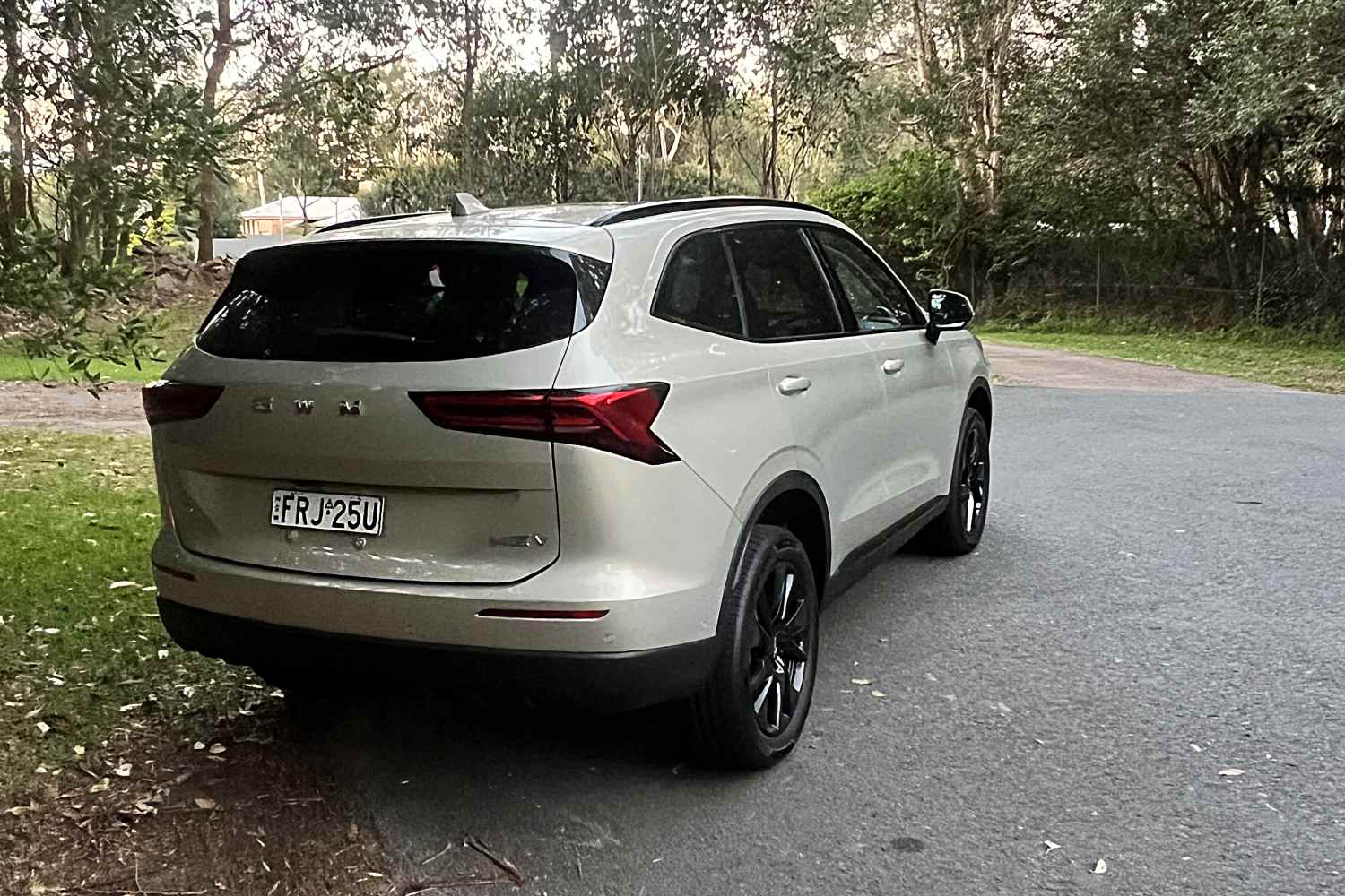 2026 Haval H6 Ultra HEV rear quarter 1