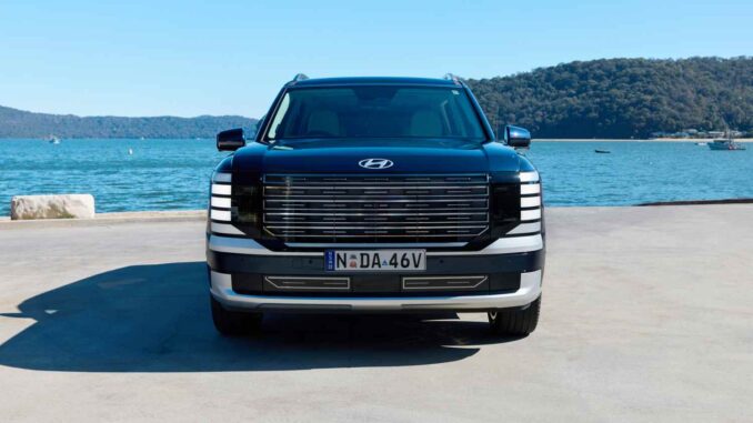 2026 Hyundai PALISADE Calligraphy - front grill 1