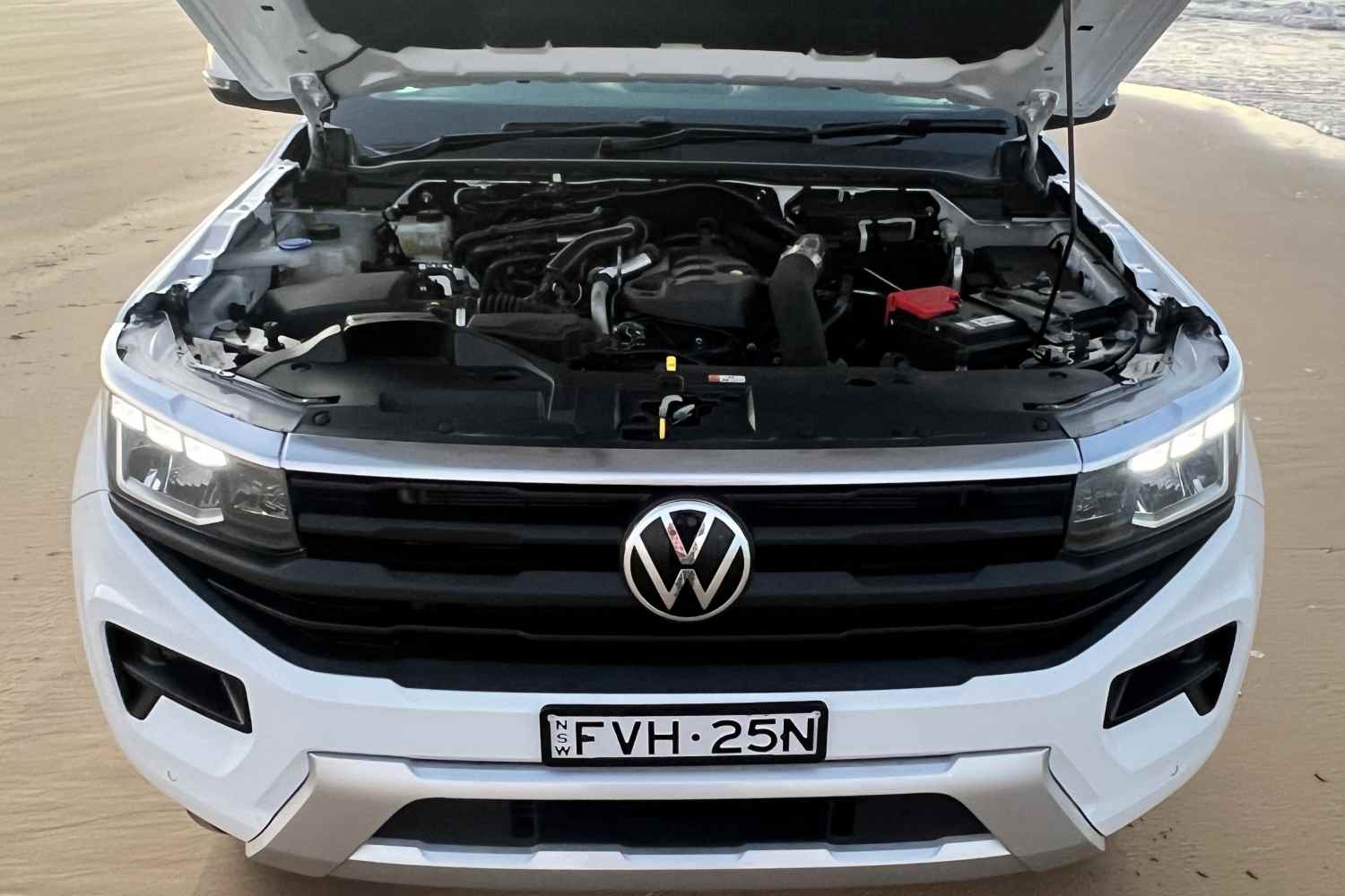 Amarok 10 deserts edition engine 1