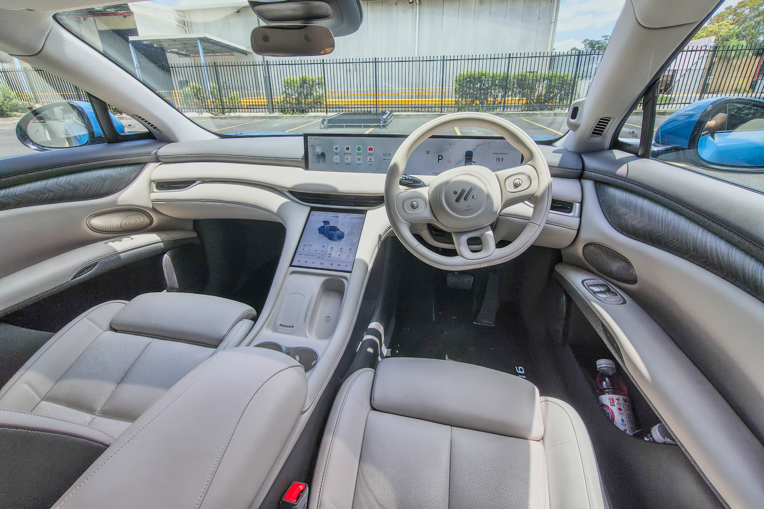 im6-performance-2025-interior-alt