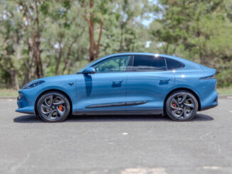 im6-performance-2025-passenger-side