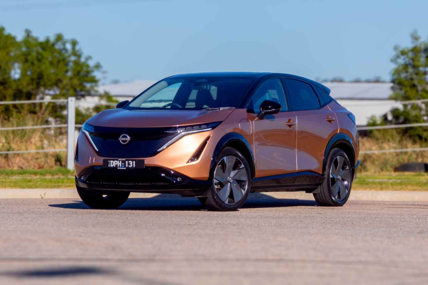 nissan-ariya-2025-outdoor-
