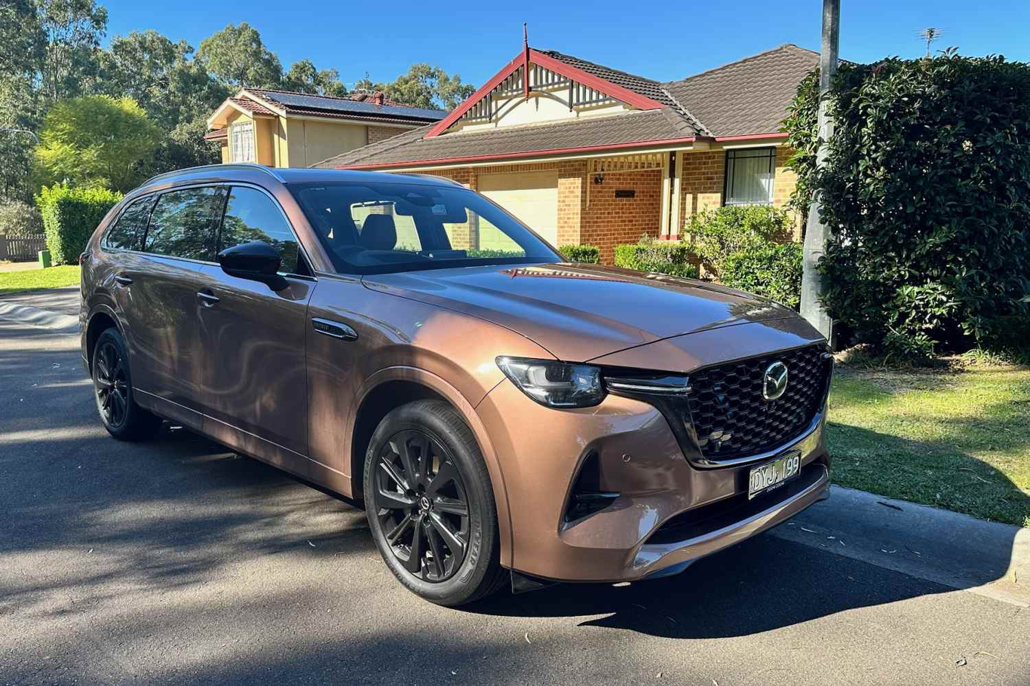 2026 Mazda CX-80 SP front quarter and grill 1