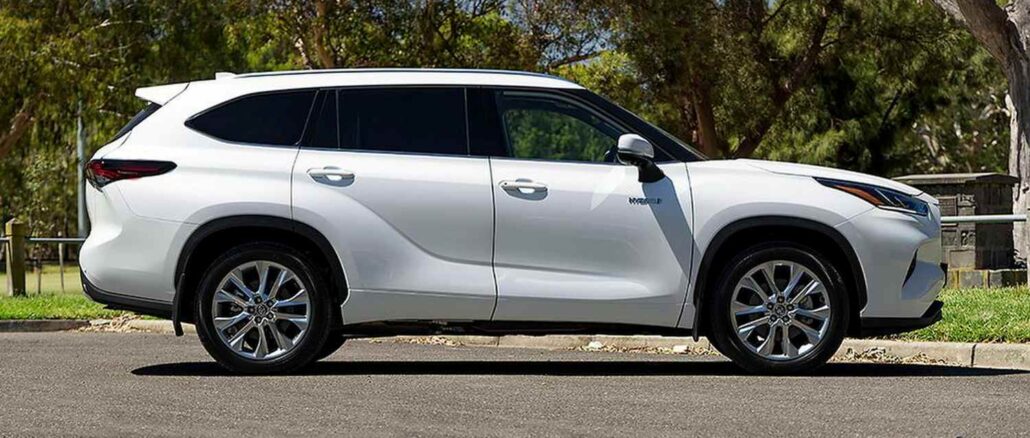 2026 Toyota Kluger Hybrid profile 1