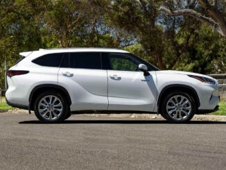 2026 Toyota Kluger Hybrid profile 1
