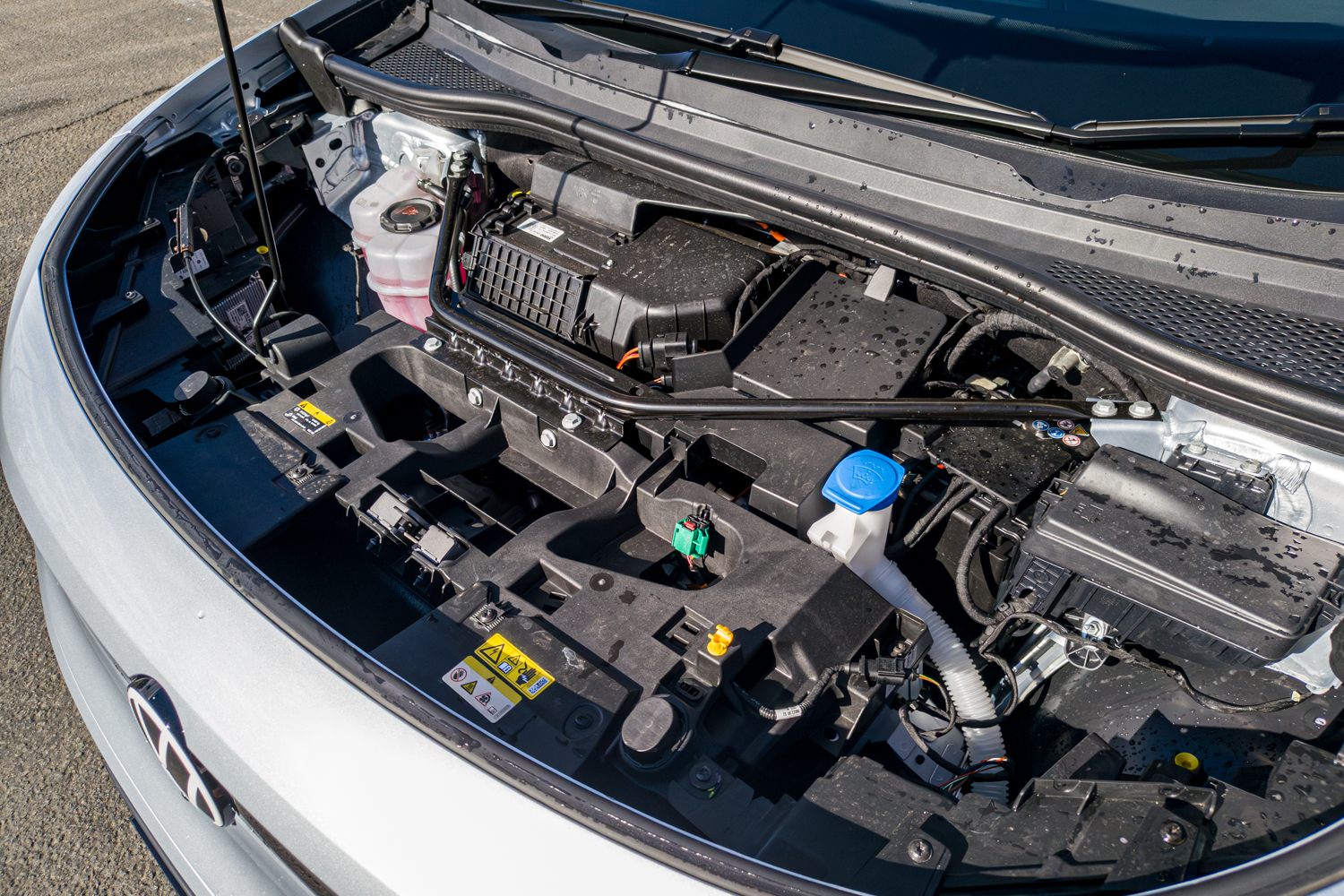 2026-volkswagen-id4-gtx-under-bonnet
