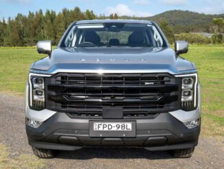 FOTON Tunland V7 C 4X2 front grill and LED lights 1