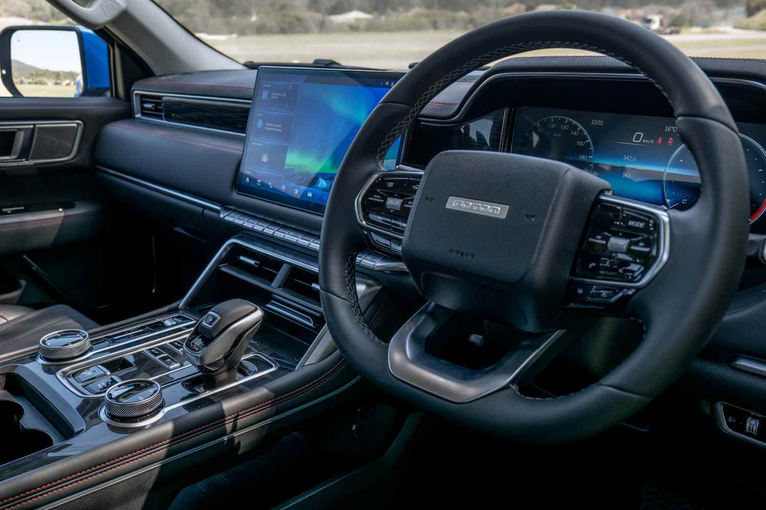 Foton Tunland V9-L 4x4_interior front view