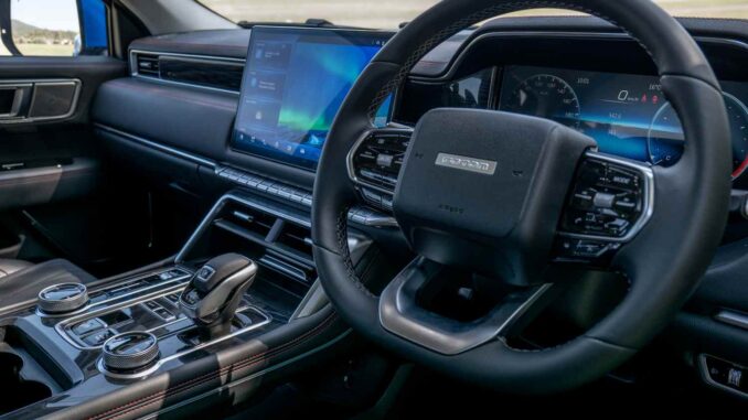 Foton Tunland V9-L 4x4_interior front view