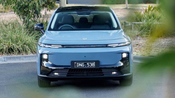 Leapmotor B10 front grill 2