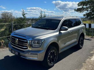 2026 GWM Tank 500 Ultra PHEV front quarter 1