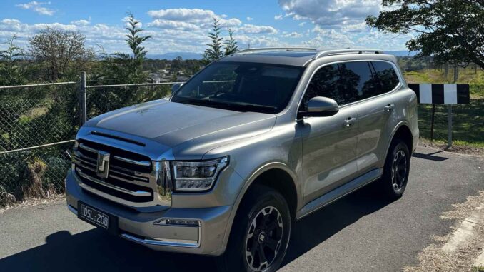 2026 GWM Tank 500 Ultra PHEV front quarter 1