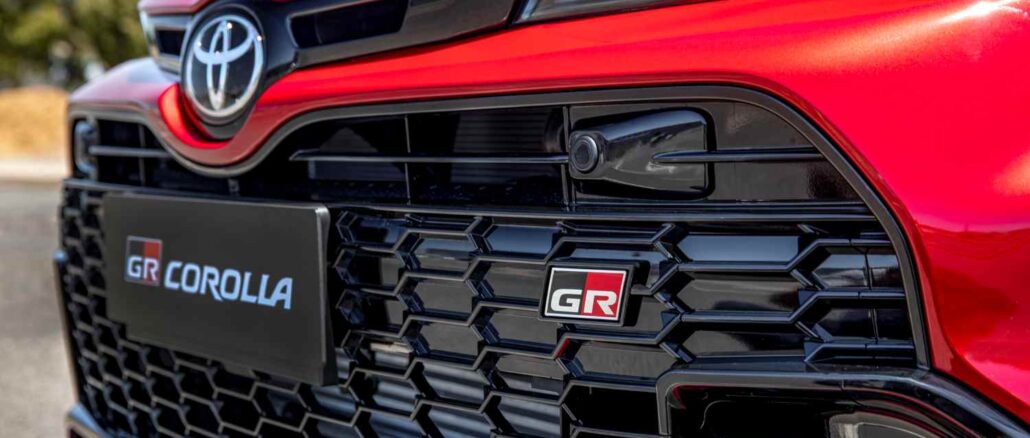 Toyota Corolla GR GTS front grill 1